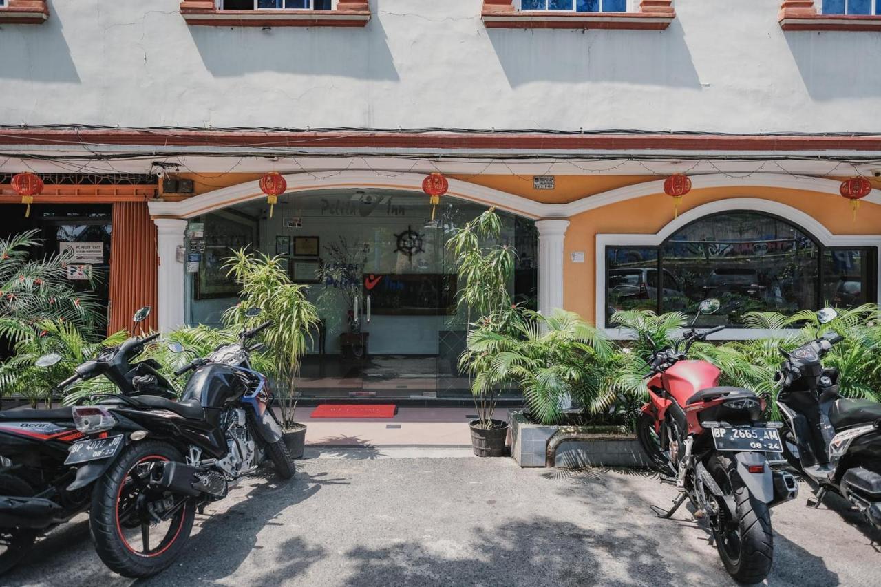 Reddoorz Near Nagoya Hill Mall Batam 5 Экстерьер фото