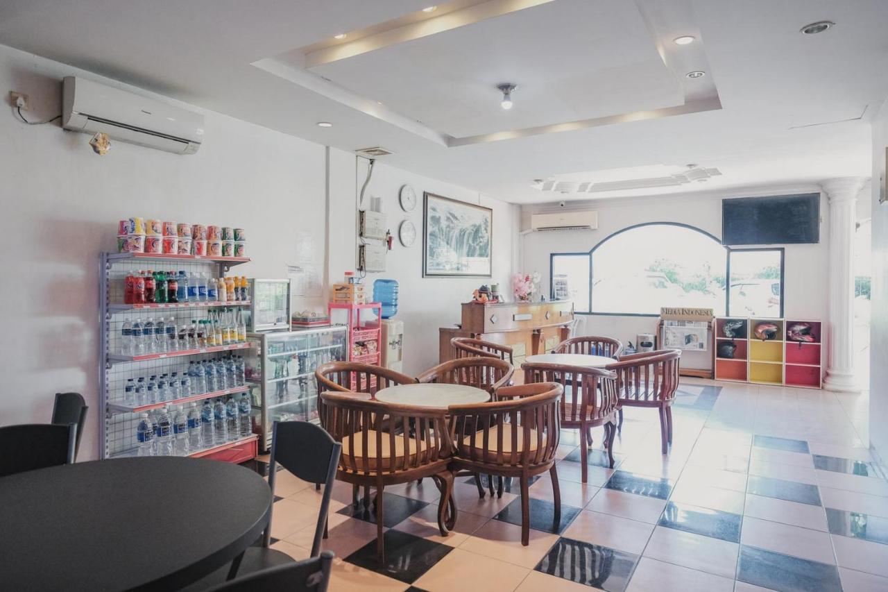 Reddoorz Near Nagoya Hill Mall Batam 5 Экстерьер фото