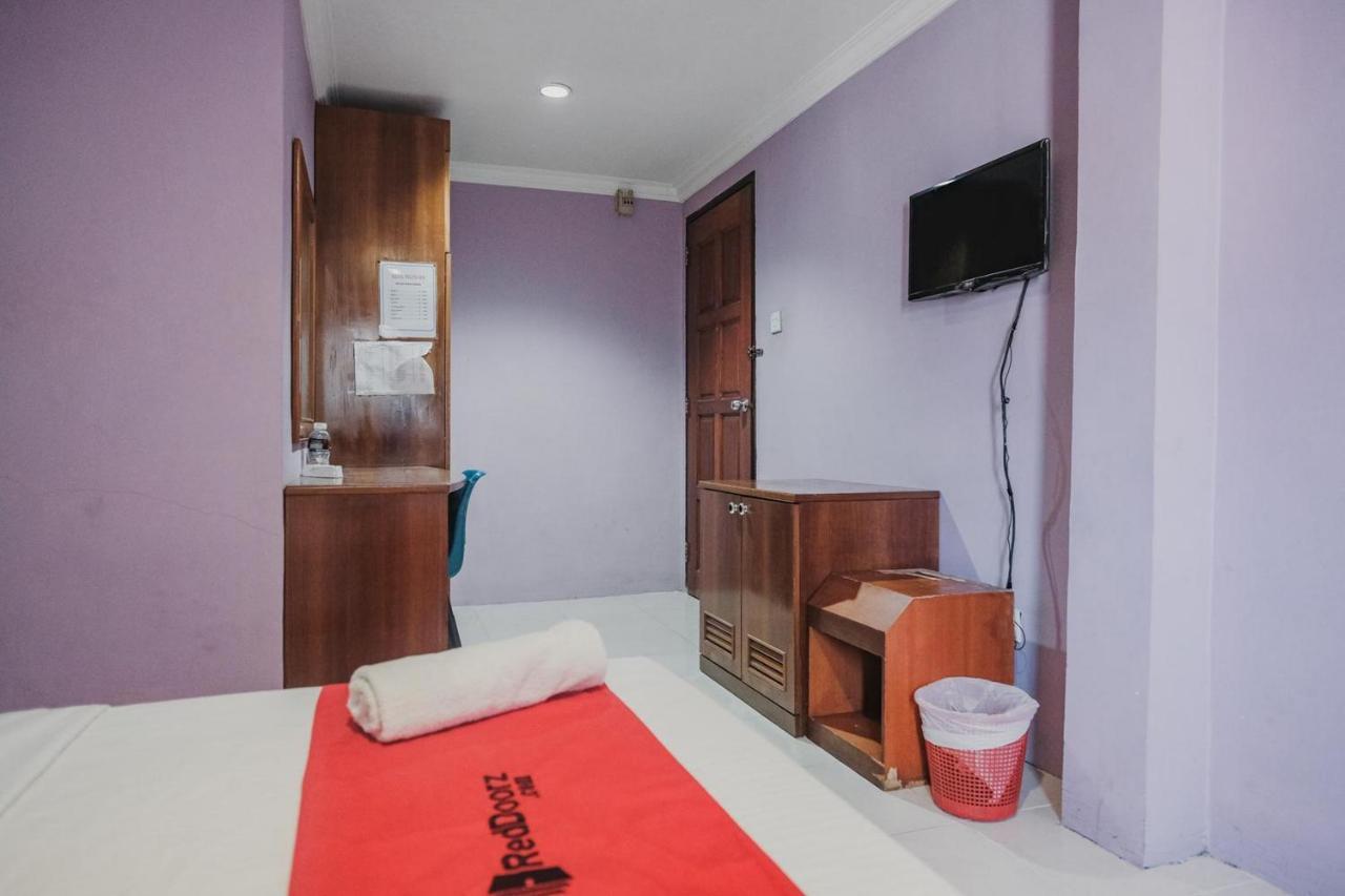 Reddoorz Near Nagoya Hill Mall Batam 5 Экстерьер фото