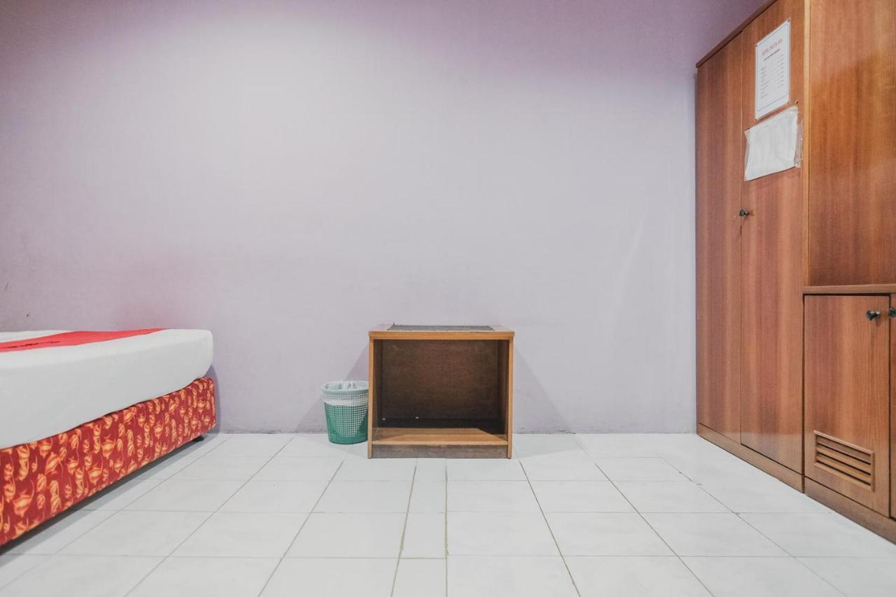 Reddoorz Near Nagoya Hill Mall Batam 5 Экстерьер фото